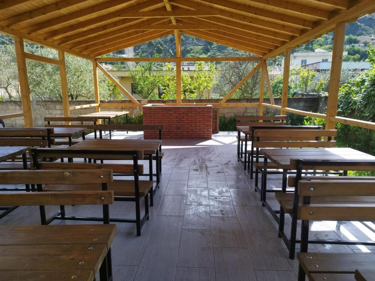 Villa Bailey Vlorë Esterno foto