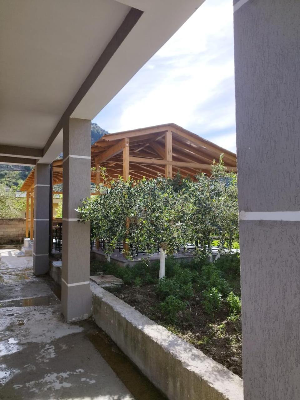 Villa Bailey Vlorë Esterno foto